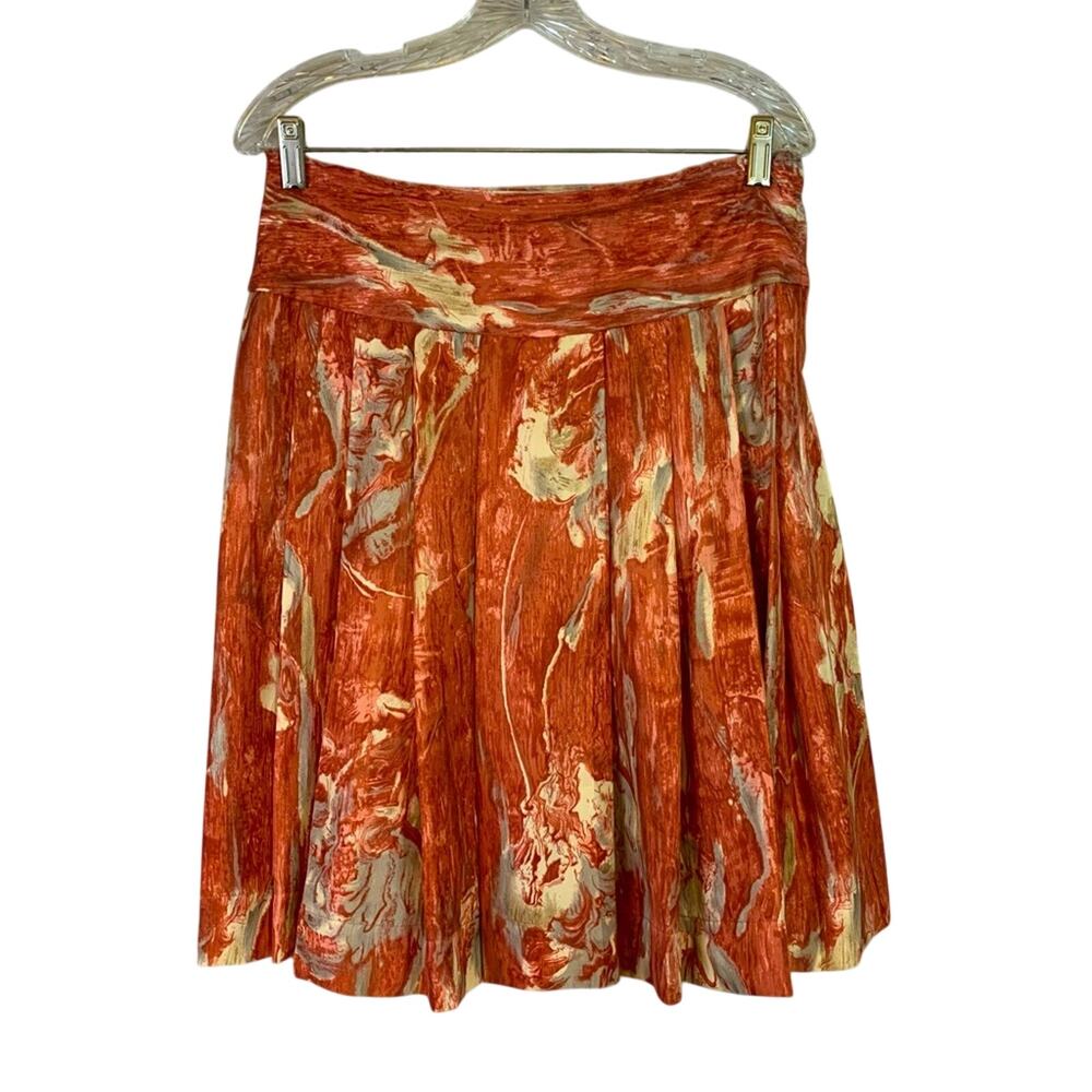 Club Monaco 100% Silk Pleated Raw Edge Skirt Size 4 AA0504